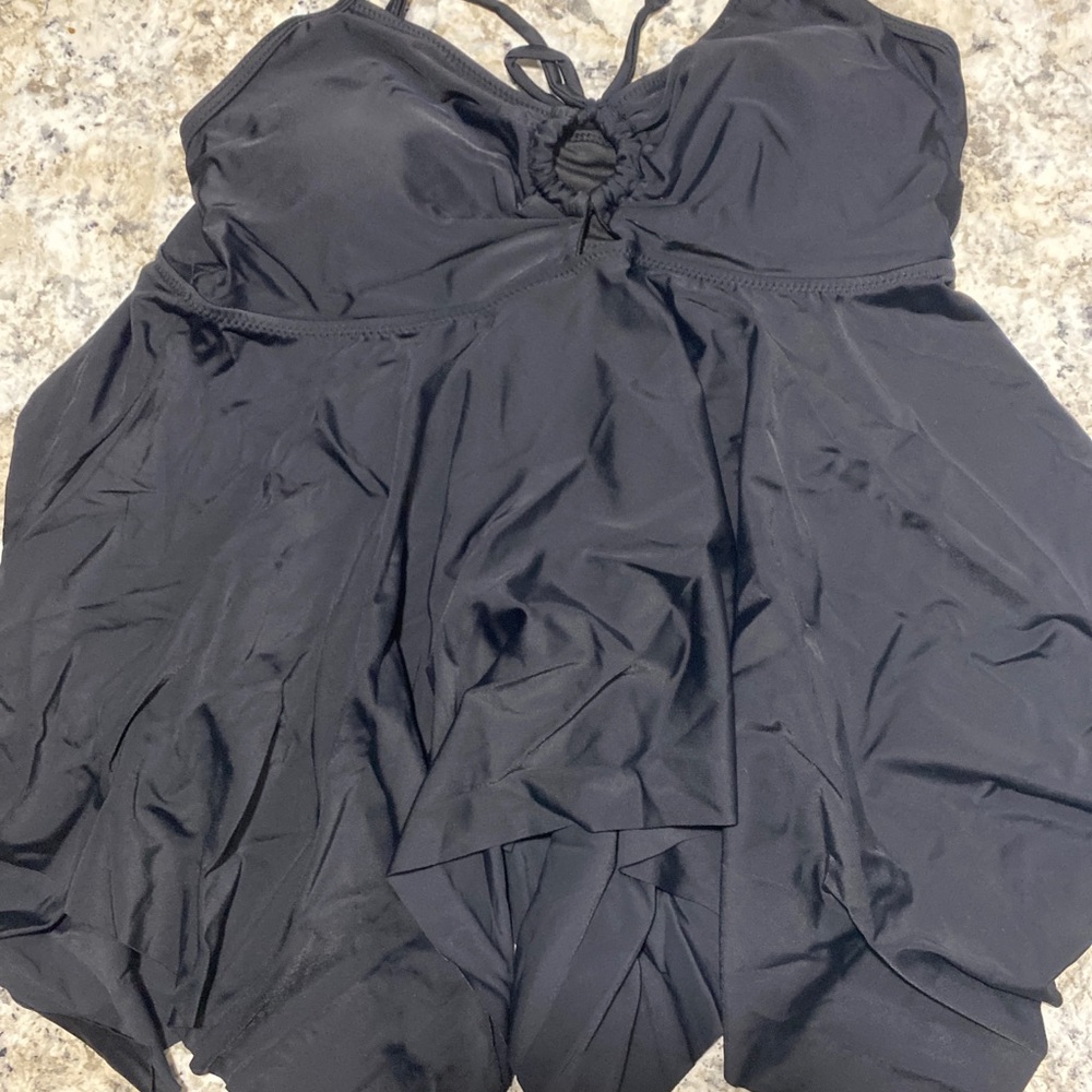 Black  Flowy swim top